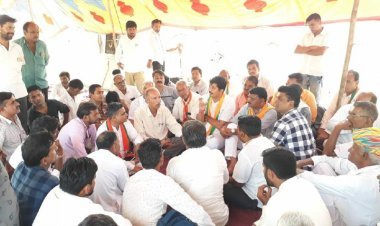 रोड़ नहीं तो टोल नही धरना 8वे दिन भी जारी,सांकरणा टोल प्लाजा पर खराब सड़क को लेकर धरना जारी