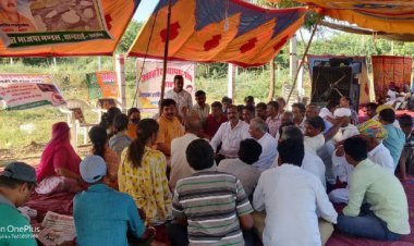 रोड़ नहीं तो टोल नही,आज नौंवे दिन भी धरना जारी महिला शक्ति का रहा सहयोग