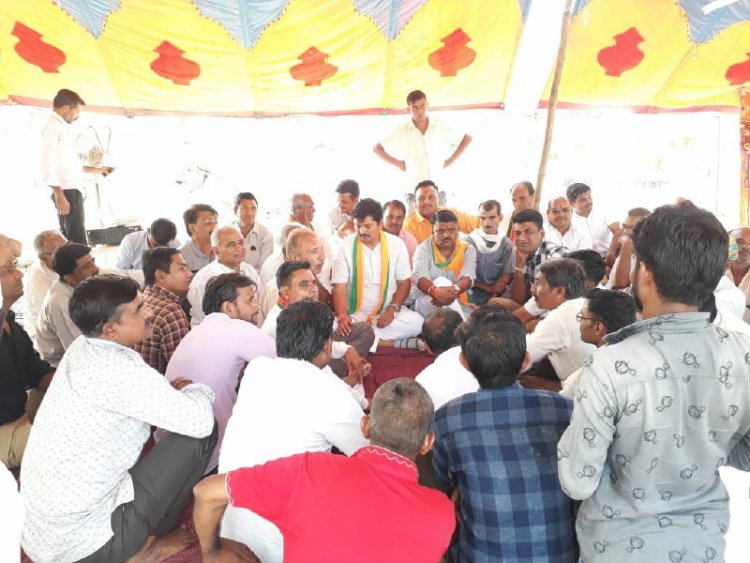 रोड़ नहीं तो टोल नही धरना 8वे दिन भी जारी,सांकरणा टोल प्लाजा पर खराब सड़क को लेकर धरना जारी