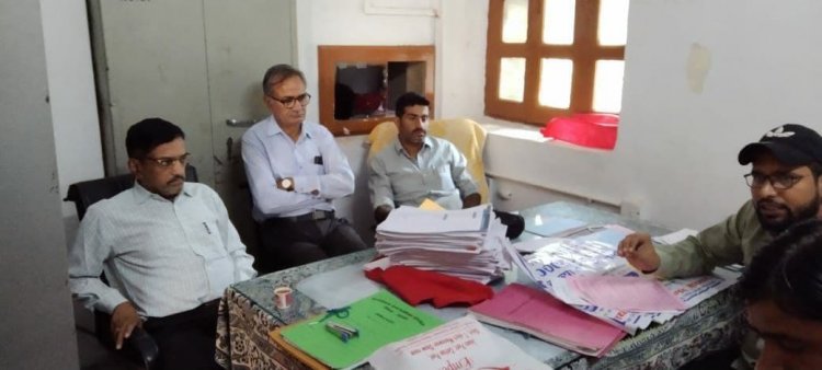 स्क्रीनिंग कमेटी की पहली बैठक सभा भवन में आयोजित ,नगर पालिका भीनमाल में स्क्रीनिंग कमेटी की बैठक आयोजित
