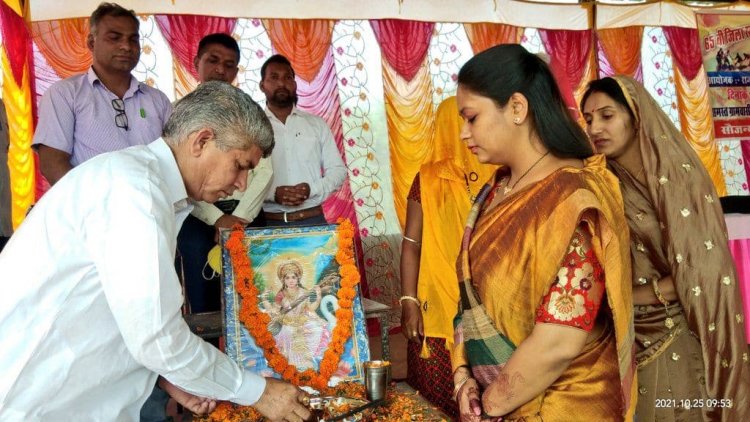 राजकीय उच्च माध्यमिक विद्यालय मकावल में आयोजित 65वीं जिला स्तरीय खेलकूद प्रतियोगिता 17 वर्षीय छात्र (कब्बडी) के शुभारंभ कार्यक्रम में भाग लेकर प्रतिभागियों का उत्साहवर्धन किया।