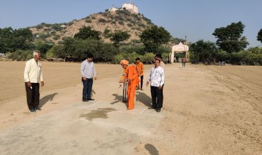 शासनिक राव समाज की 11वीं क्रिकेट प्रतियोगिता { आयोजक ईरानी परिवार } का शुभारंभ