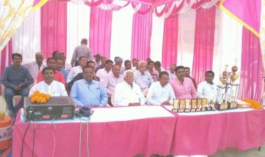 बंजारा समाज क्रिकेट प्रतियोगिता का हुआ शुभारंभ