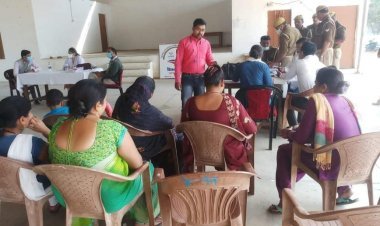 वामा सारथी के अन्तर्गत पुलिस लाइन चुर्क में मेडिकल कैम्प का किया गया आयोजन