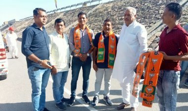 सुमेरपुर भाजपा एसटी मोर्चा जिलाध्यक्ष थानाराम मीणा ने सुमेरपुर उपखण्ड के मंडल अध्यक्षों का मनोनयन किया।