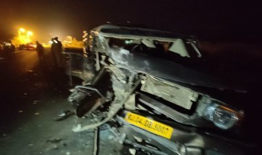 दर्दनाक हादसा-बाड़मेर के सनावड़ा के पास एक्सीडेंट हुआ जिसमें 2 लोगों की मौत हुई, वही लगभग 15 लोग घायल हुए हैं