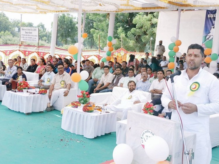 8 से 13 नवम्बर तक प्रस्तावित राज्य स्तरीय हाॅकी खेलकूद प्रतियोगिता का आज सोमवार हुआ भव्य उद्घाटन ।