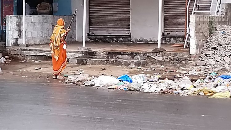 विगत चार दिनों से शहर में पूरी तरह चरमराई सफाई व्यवस्था का बेहाल हाल अब सुधरेगा।