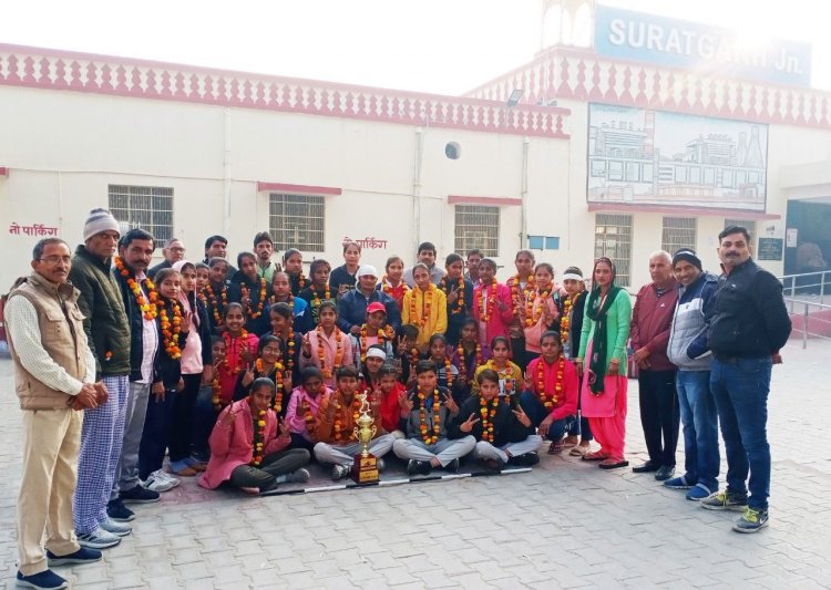 उपविजेता क्रिकेट टीम का कुम्हार समाज ने किया स्वागत।