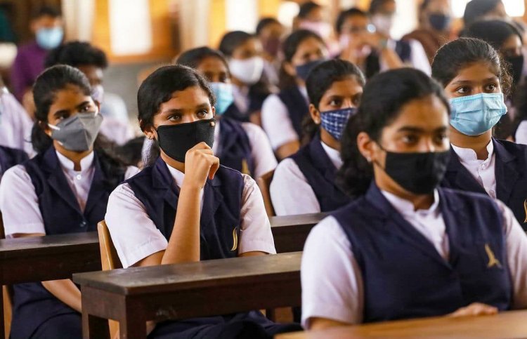 स्कूलों में कोरोना का कहर, एक बार फिर 6 बच्चे पॉजिटिव, 24 घंटे में 17 केस
