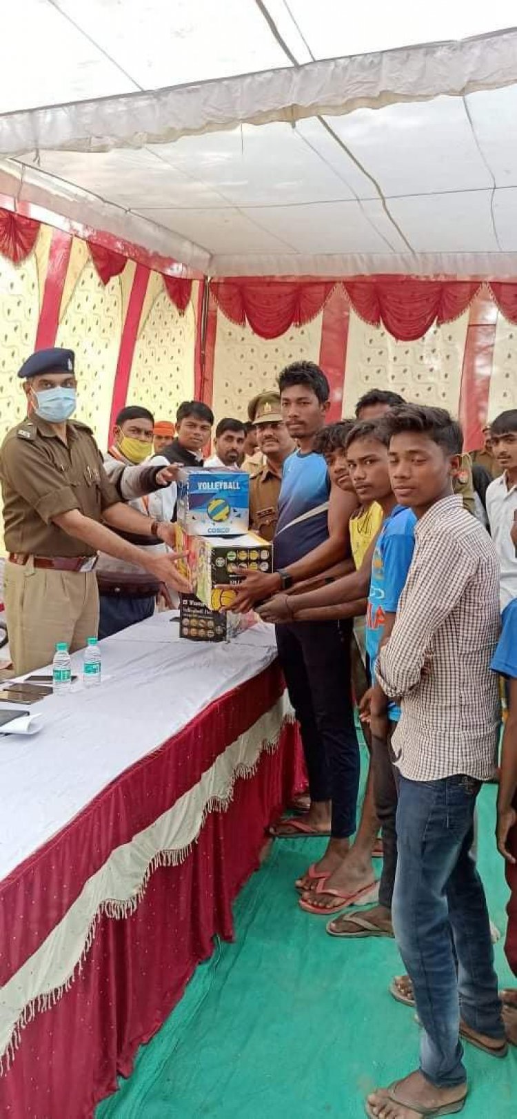 अपर पुलिस अधीक्षक ऑपरेशन के नेतृत्व में पुलिस व पीएसी बल द्वारा  जंगलों में की गयी सघन काम्बिंग 