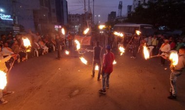 हिंदू विजय दिवस की पूर्व संध्या पर अखाड़ा प्रदर्शन आतिशबाजी एवं भारत माता पूजन कार्यक्रम 