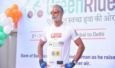 साइकिल पर आए मिलिंद सोमन मुंबई से उदयपुर:मिलिंद सोमन बोले- अब हम मशीनों पर निर्भर इसलिए एक्सरसाइज जरूरी,1000 किमी की ग्रीन राइड करेंगे