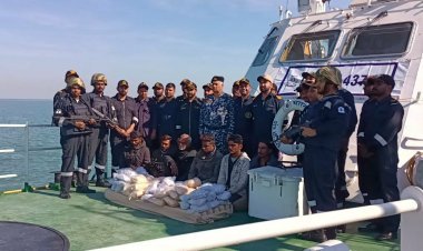 Gujarat से Pakistan की वोट में  400 करोड़ की ड्रग्स बरामद, 6 लोग हिरासत में