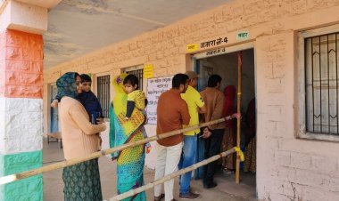 भीनमाल नगर पालिका वार्ड संख्या 35 में उपचुनाव को लेकर मतदान प्रक्रिया जारी