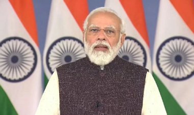 PM Modi ने किया बड़ा ऐलान, 15 से 18 साल के बच्चों को लगेगा टीका 10 जनवरी से बुजुर्गों, फ्रंटलाइन वर्कर्स को दी जाएगी बूस्टर डोज