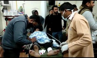 माउंट आबू में पत्रकार सुनील आचार्य पर हुआ प्राणघातक हमला करीब आधा दर्जन अज्ञात बदमाशों ने किया हमला।