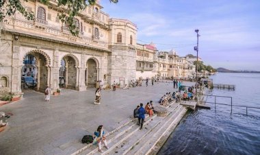 गणगौर घाट में गंदगी