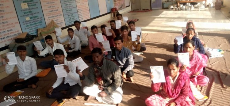 एकल अभियान अंचल सिरोही संच-रेवदर की आचार्य मासिक अभ्यास वर्ग श्री वेडेश्वर मोमाजी मंदिर लुणोल मे  आज संपन्न हुई।