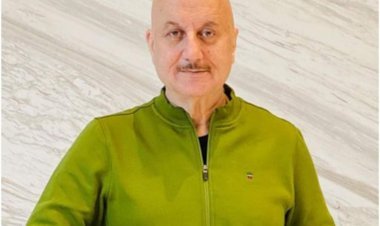 हम विश्वास भी उन्हीं बातों पर करते हैं, जिन पर वास्तव में हम करना चाहते हैं