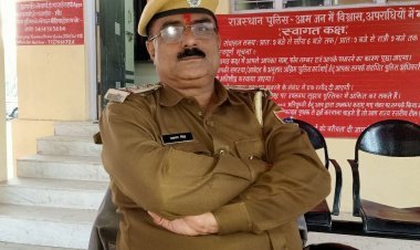 भीनमाल नवनियुक्त थानाधिकारी लक्ष्मण सिंह ने पदभार किया ग्रहण, शहर के नागरिकों की ली बैठक