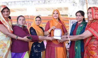 महिला ही महिलाओं की आवाज बने - रूमा देवी