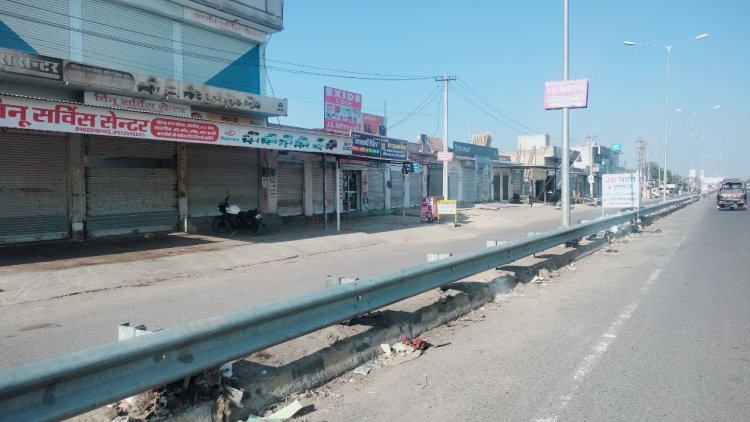 बाड़मेर में वीकेंड कर्फ्यू का हो रहा है पालन परंतु पूर्णत नहीं