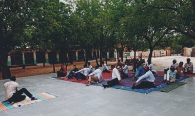 अंतरराष्ट्रीय योग दिवस पर हुआ योगाभ्यास*