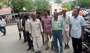 जालौर में हुई पुलिस से भारी चुक ग्रामीणों ने किया थाने का घेराव