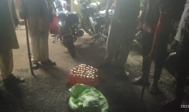 भगवती मानव कल्याण संगठन एवं भारतीय शक्ति चेतना पार्टी शाखा रैपुरा पन्ना के कार्यकर्ताओं ने पकड़ी अवैध शराब