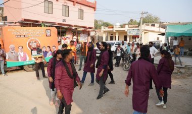 जन आक्रोश यात्रा वल्लभनगर के तारावट में नुक्कड़ नाटक का आयोजन किया गया