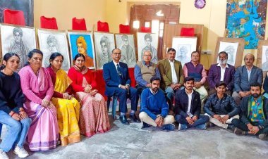 भूपाल नोबल्स दृश्य कला विभाग द्वारा राष्ट्रीय युवा दिवस पर स्वामी विवेकानंद पर चित्र प्रदर्शनी  का आयोजन 