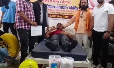 वर्धमान सागर जी महाराज का पूर्व राजपरिवार की ओर से स्वागत अभिनंदन