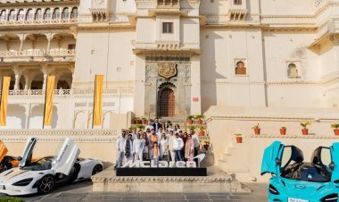 मेवाड़ के पूर्व राज परिवार के सदस्य डॉ. लक्ष्यराजसिंह मेवाड़ और उनके बेटे भंवर हरितराज सिंह मेवाड़ ने फ्लैग ऑफ करके गाड़ी को रवाना किया।