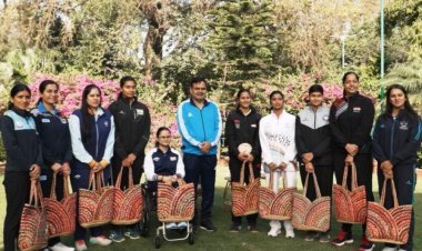 मुख्यमंत्री श्री शर्मा ने 10 अंतरराष्ट्रीय महिला खिलाड़ियों से की चाय पर चर्चा उदयपुर की अंतरराष्ट्रीय पदक विजेता कायाकिंग खिलाडी सुश्री तनिष्क पटवा भी हुई शामिल