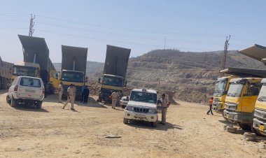 परिवहन विभाग की कार्यवाही जारी झामर कोटड़ा खदान पर छापा मार 40 वाहन किए जब्त, 25 लाख रुपये का जुर्माना वसूला