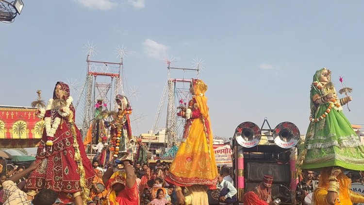 गोगुंदा गणगौर मेले के आखिरी दिन लोगों की उमड़ी भीड़, निकली हरी गणगौर की सवारी