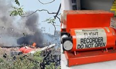 अहमदाबाद विमान हादसा: 274 लोगों की मौत, ब्लैक बॉक्स से खुलेंगे हादसे के राज