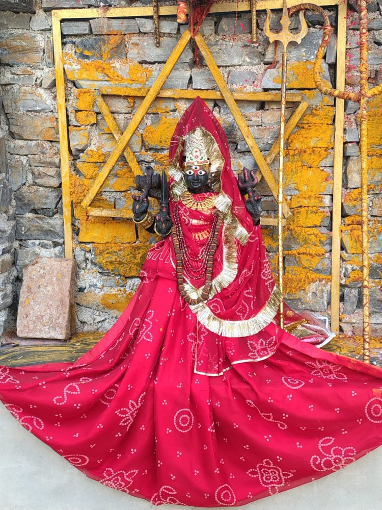 चित्तौड़गढ़ के रहस्यमयी कामाख्या मंदिर में अंबुबाची महोत्सव, श्रद्धालुओं की उमड़ी भीड़