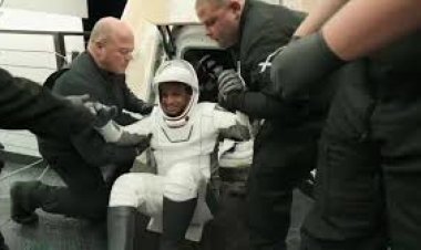 Axiom Mission 4 की ऐतिहासिक वापसी: भारतीय अंतरिक्ष यात्री शुभांशु शुक्ला सफलतापूर्वक लौटे पृथ्वी पर