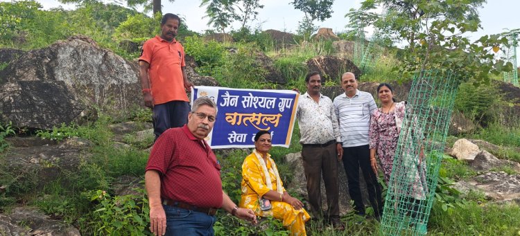 जेएसजी वात्सल्य ने किया पौधरोपण, पर्यावरण संरक्षण का लिया संकल्प