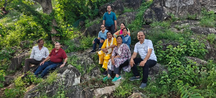 जेएसजी वात्सल्य ने किया पौधरोपण, पर्यावरण संरक्षण का लिया संकल्प