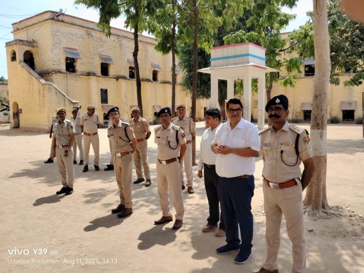 उदयपुर केंद्रीय कारागृह का औचक निरीक्षण, बंदियों की सुविधाएं और सफाई व्यवस्था सराही गई