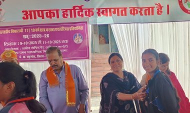 वरडा की दीपिका और दिव्या ने जिला एथलेटिक्स में रचा इतिहास, जीते स्वर्ण और रजत पदक | Udaipur Sports News 2025