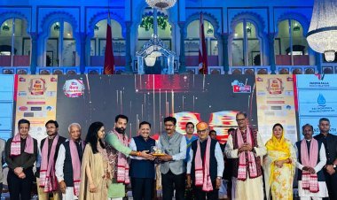 पंकज कुमार शर्मा को मेवाड़ गौरव सम्मान 2025 से नवाजा गया | उदयपुर न्यूज़