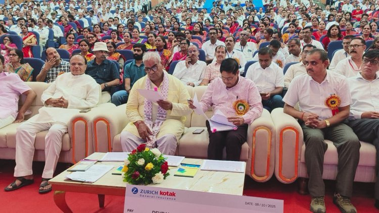 उदयपुर में शिक्षा मंत्री मदन दिलावर का शिक्षा अधिकारियों के साथ संवाद कार्यक्रम
