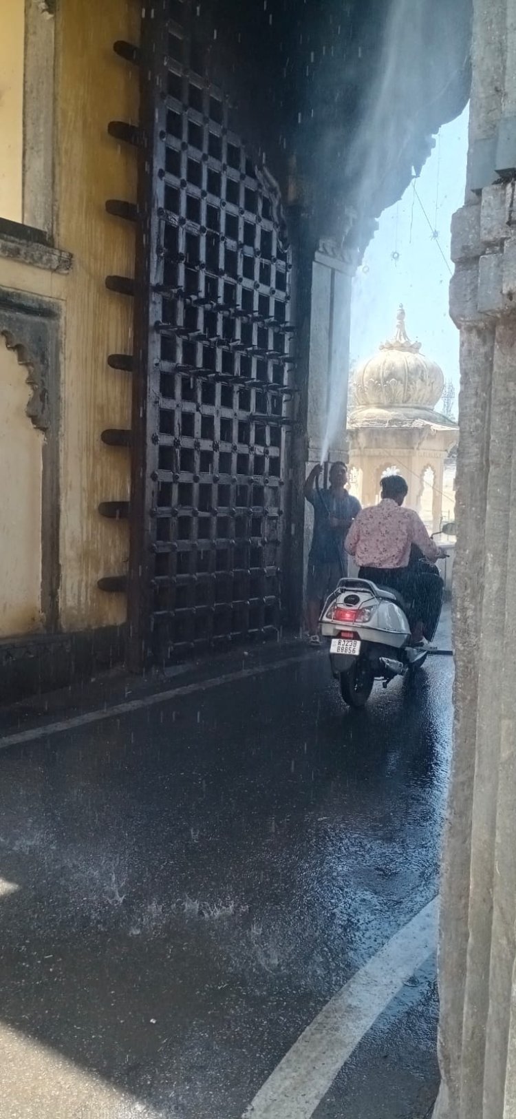 उदयपुर के सभी दरवाजों और घाटों पर शुरू हुआ सफाई अभियान | गणगौर घाट से दीपावली तक चलेगी विशेष व्यवस्था