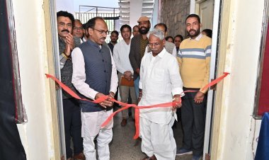 उदयपुर सूचना केंद्र में जिला विकास व जनजातीय गौरव प्रदर्शनी का शुभारंभ | TAD मंत्री बाबूलाल खराड़ी