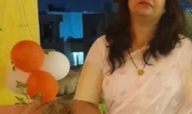 तिल गुड़ बर्फी रेसिपी – सर्दियों की हेल्दी और पारंपरिक स्वीट डिश | Til Gud Barfi Recipe in Hindi