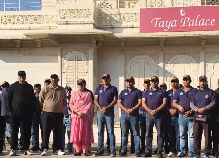 भारतीय नौसेना कार रैली को उदयपुर से हरी झंडी | 5000 किमी सैन्य आउटरीच अभियान शुरू